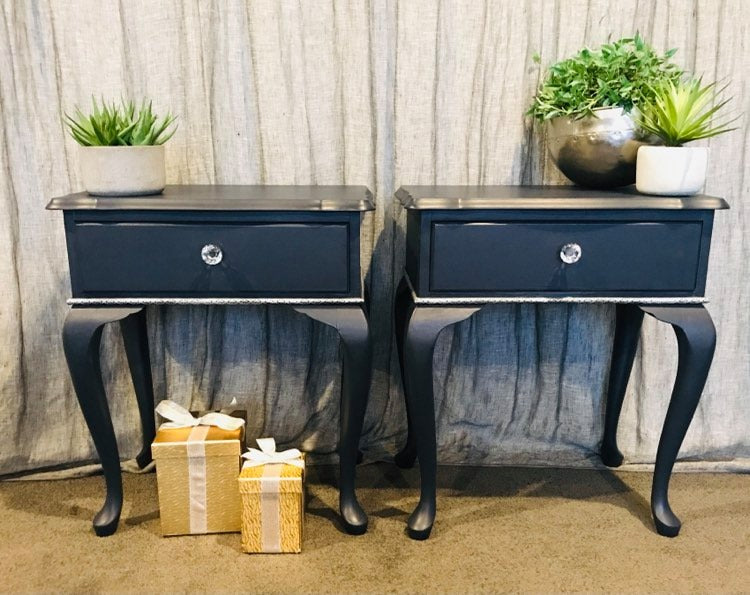 PAIR NAVY BLUE QUEEN ANNE BEDSIDE DRAWERS