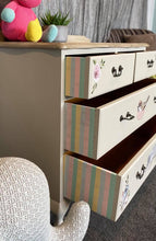 Load image into Gallery viewer, Childrens Queen Anne set of drawers
