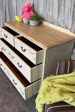 Load image into Gallery viewer, Childrens Queen Anne set of drawers
