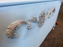 Load image into Gallery viewer, French Country Bench Seat - French Eggshell &amp; Gold
