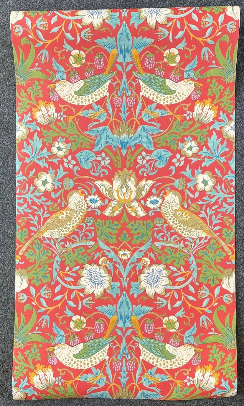 WALLPAPER - WILLIAM MORRIS STRAWBERRY THIEF - RED (by metre)