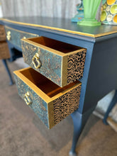 Load image into Gallery viewer, Stunning vintage look Hall Table / Dresser / Buffet
